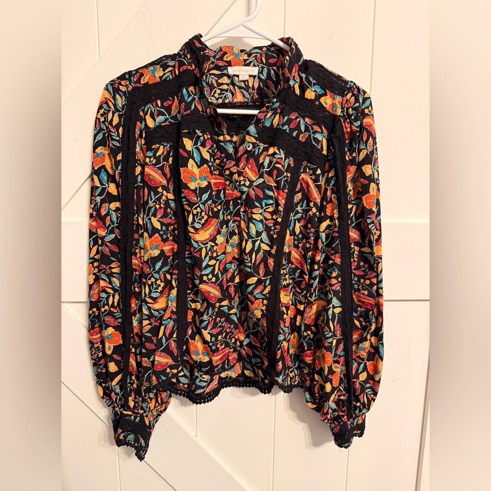 Jennifer & Grace Small Vibrant Floral Blouse with Black Accents Boho Lace